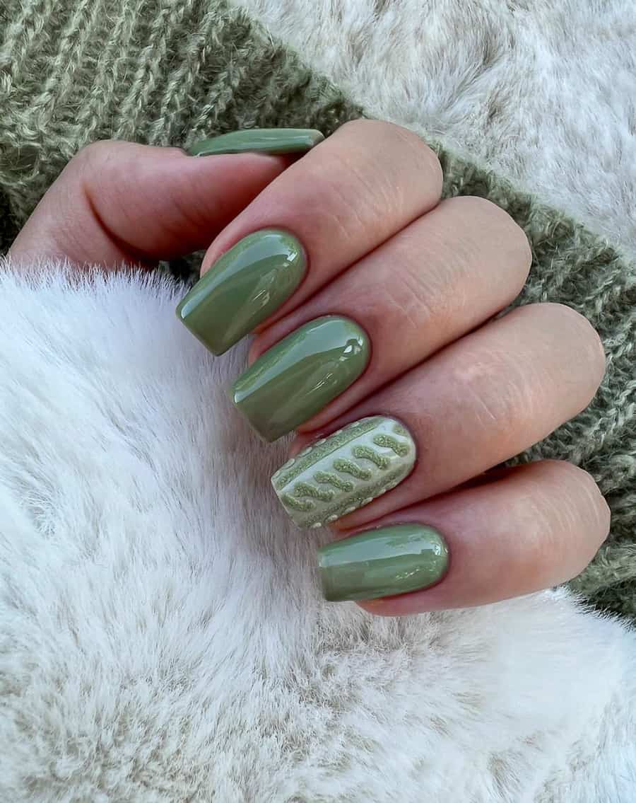 Muted Olive Green Cable Knit Short Square Nails Muted Olive Green Cable Knit Short Square Nails — Trendy Olive Green Nails