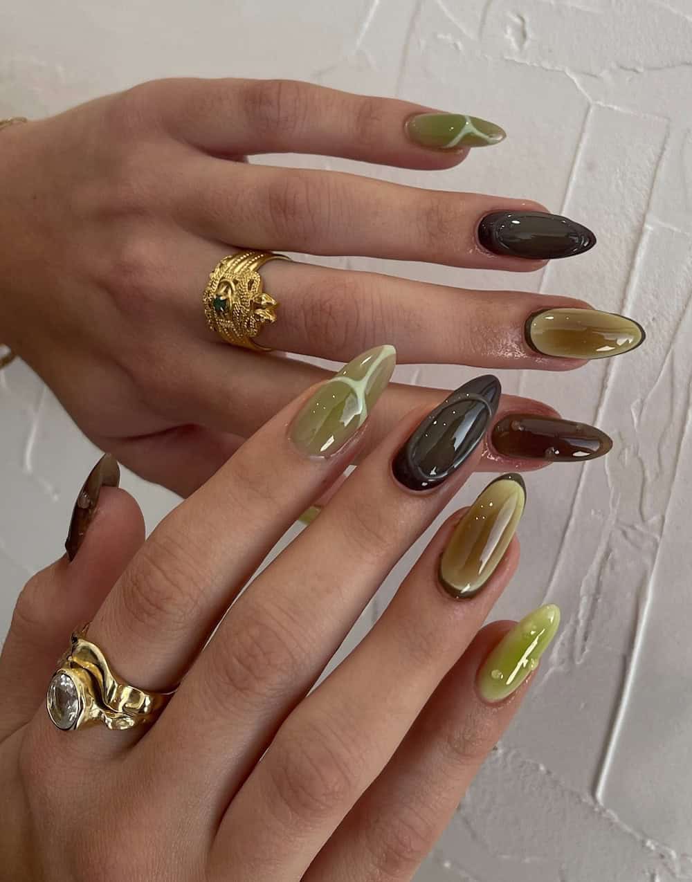 Jelly Olive Green Abstract Long Almond Nails Jelly Olive Green Abstract Long Almond Nails — Trendy Olive Green Nails