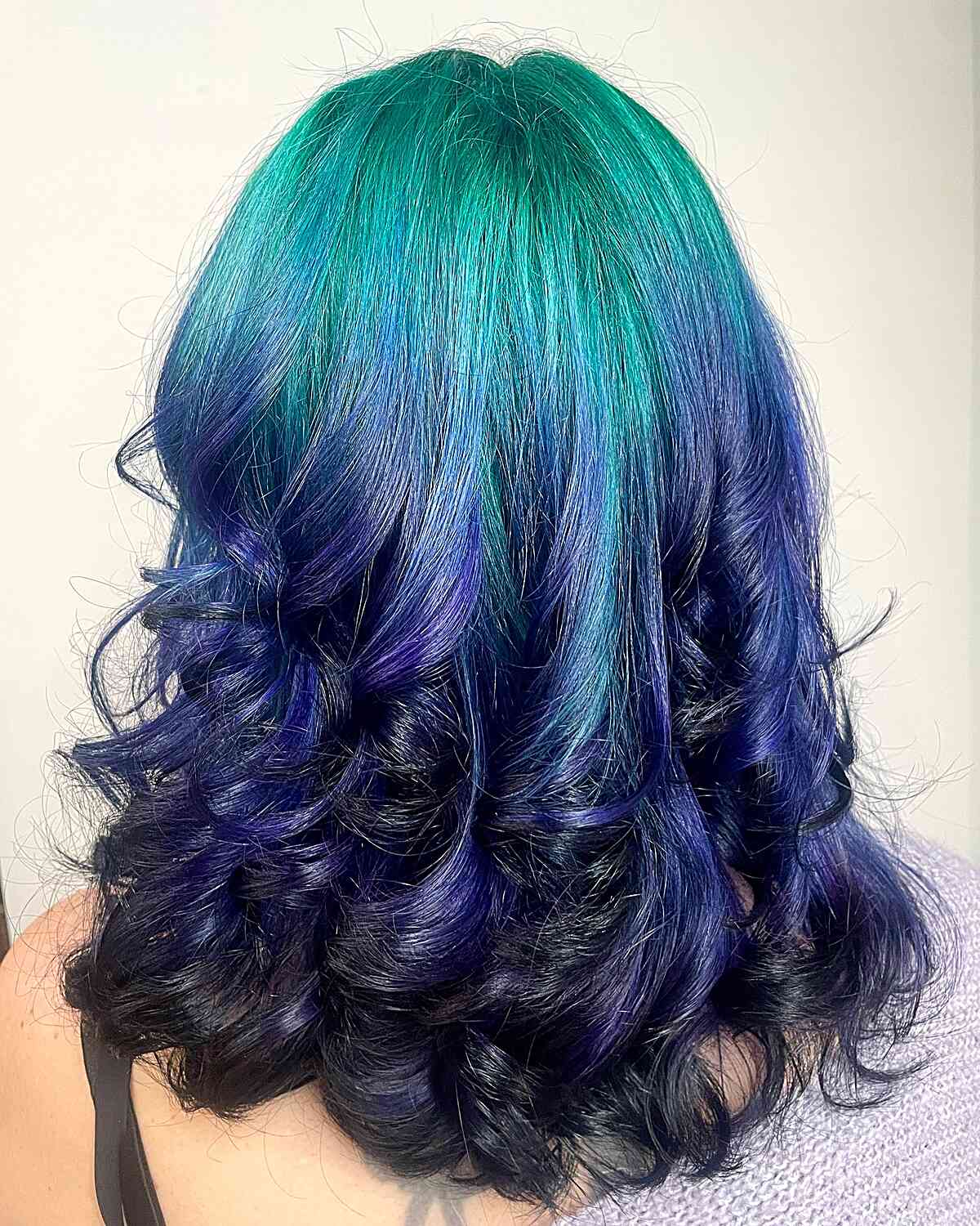 Collarbone Length Teal To Purple Ombre Collarbone Length Teal To Purple Ombre — Trendy Ombre Hair Color