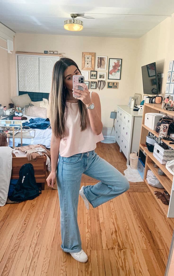 Pink Cropped Tank Top with Wide-Leg Jeans Pink Cropped Tank Top with Wide-Leg Jeans — Trendy Outfits for Teens