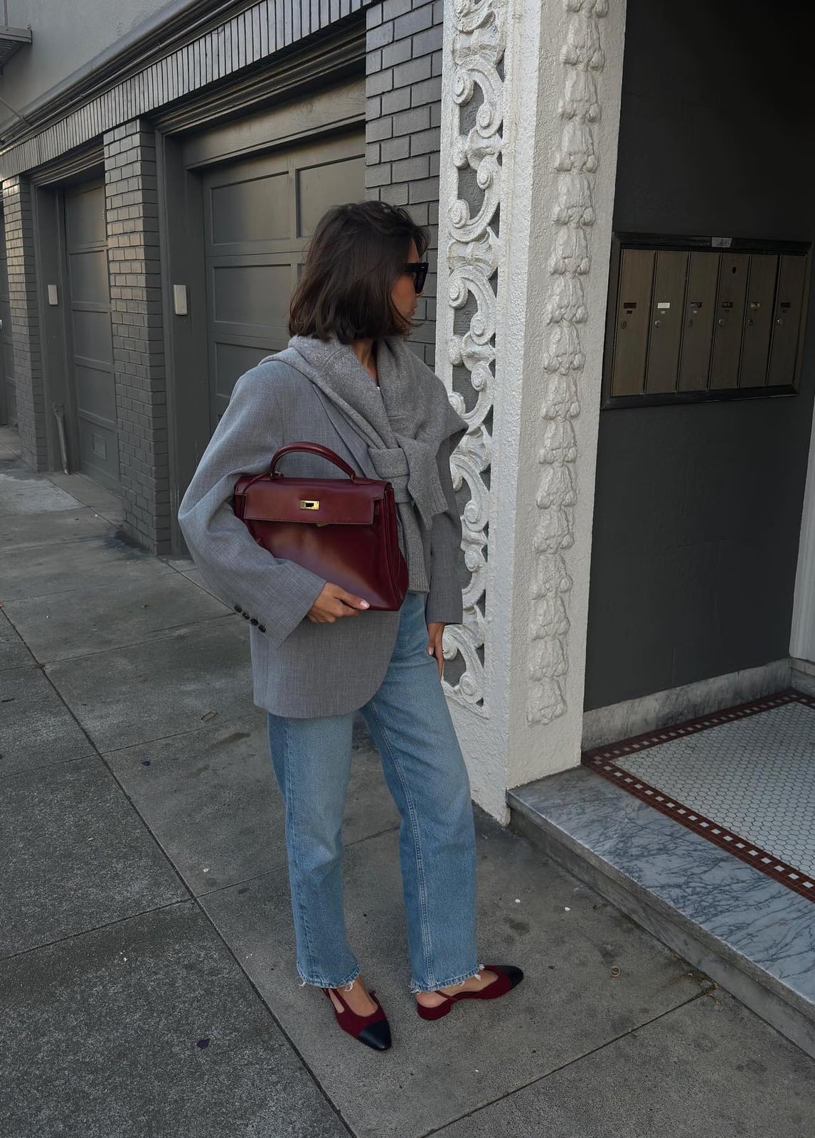 Gray Oversized Blazer with Knit Sweater and Jeans — Trendy Parisian Style