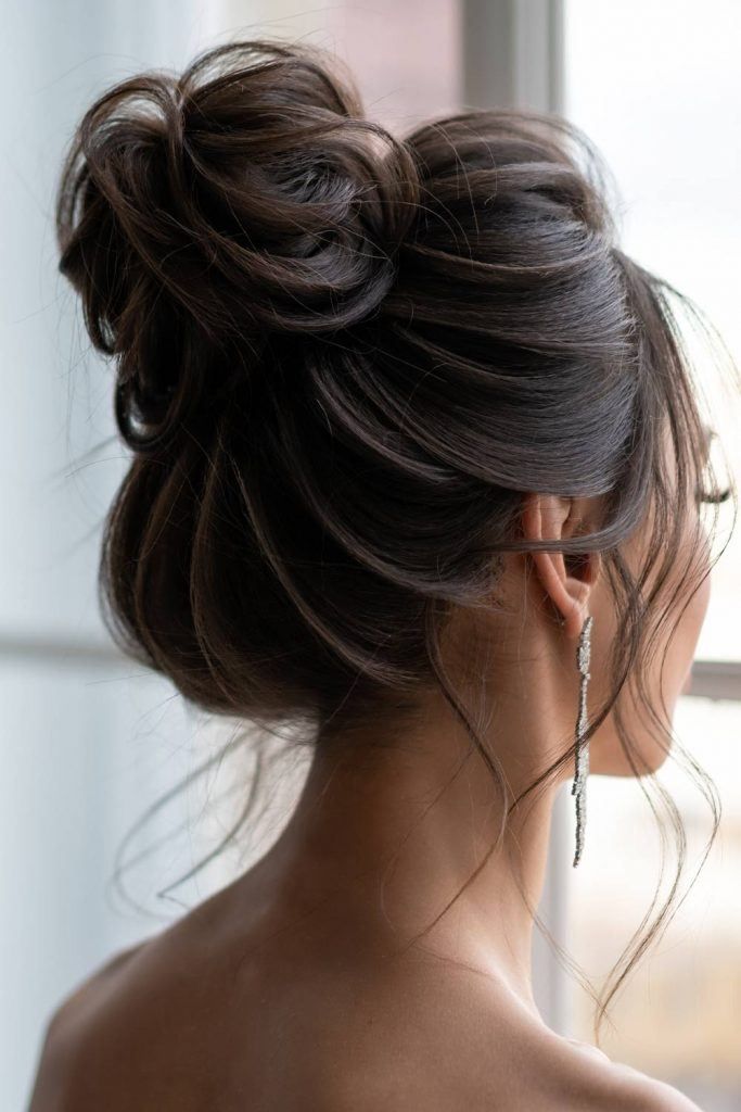 High Sleek Ponytail High Sleek Ponytail — Trendy Party Hair