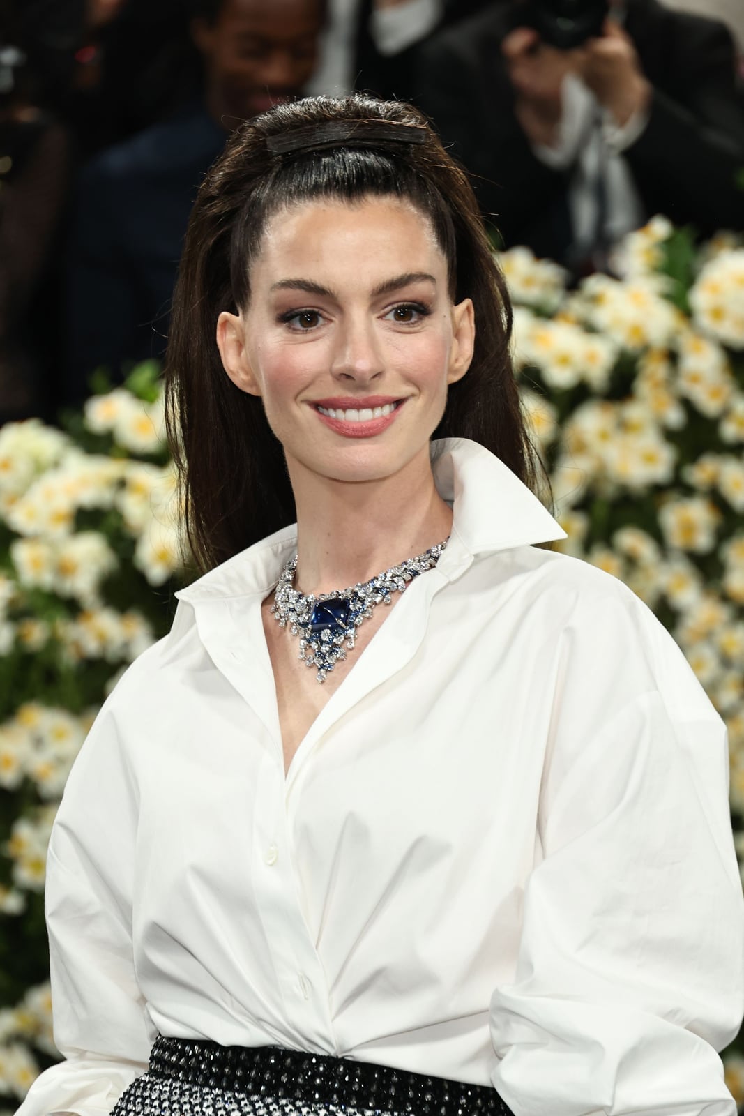 Mid-Back Sleek Ponytail Mid-Back Sleek Ponytail — Trendy Party Hair