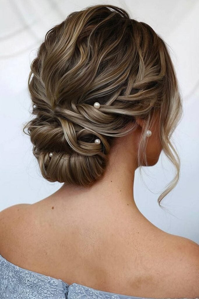 Voluminous Loose Updo Voluminous Loose Updo — Trendy Party Hair