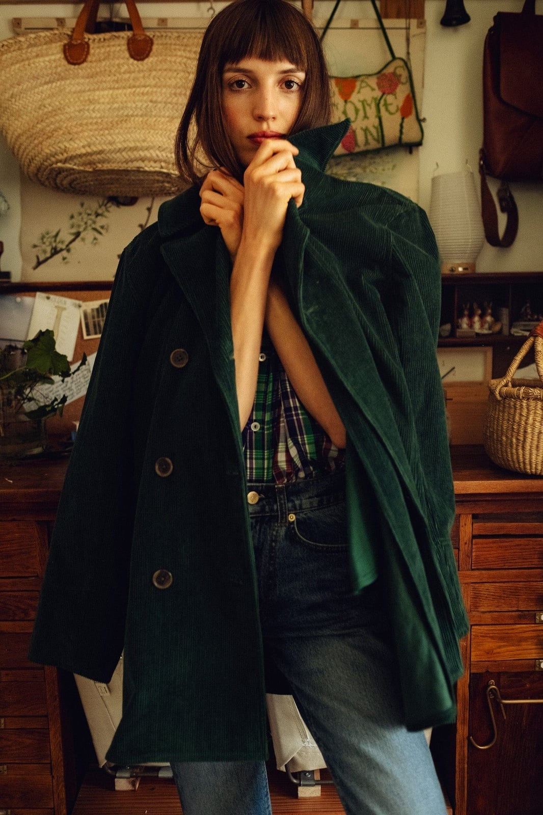 Green Corduroy Peacoat with Plaid Shirt and Jeans Green Corduroy Peacoat with Plaid Shirt and Jeans — Trendy Peacoat Outfits