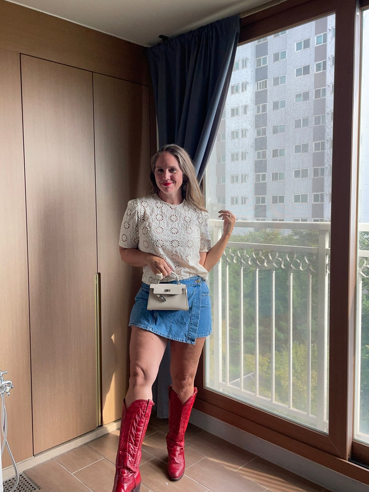 Red Cowboy Boots with Crochet Top and Denim Skirt Red Cowboy Boots with Crochet Top and Denim Skirt — Trendy Red Cowboy Boots Outfit
