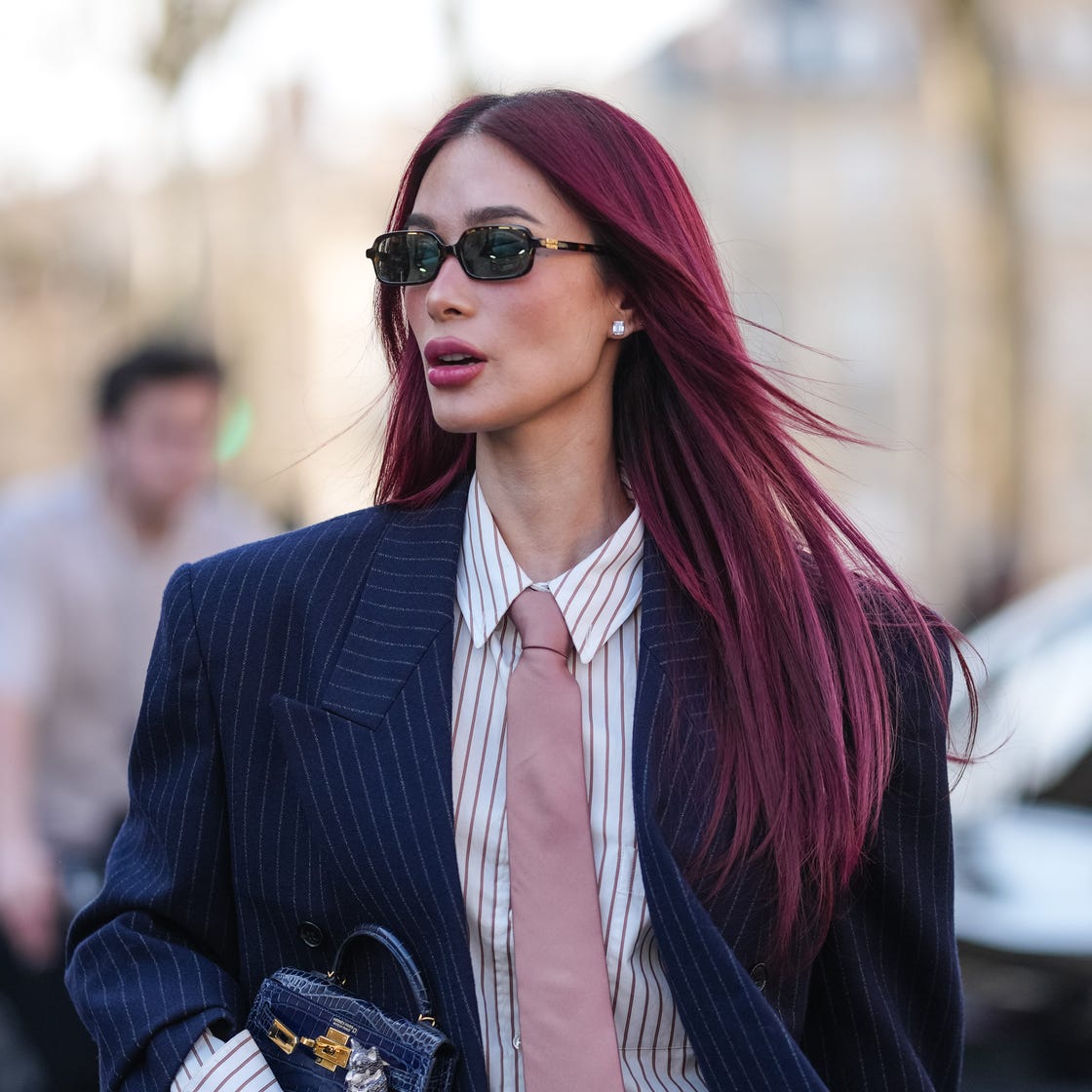 Mid-Back Straight Black Cherry With High Gloss Mid-Back Straight Black Cherry With High Gloss — Trendy Red Hairstyles