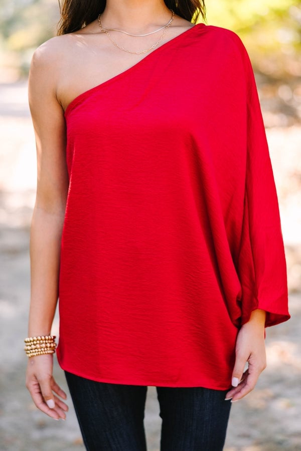 Trendy Red One-Shoulder Top with Loose Silhouette Trendy Red One-Shoulder Top with Loose Silhouette — Trendy Red Top Outfits