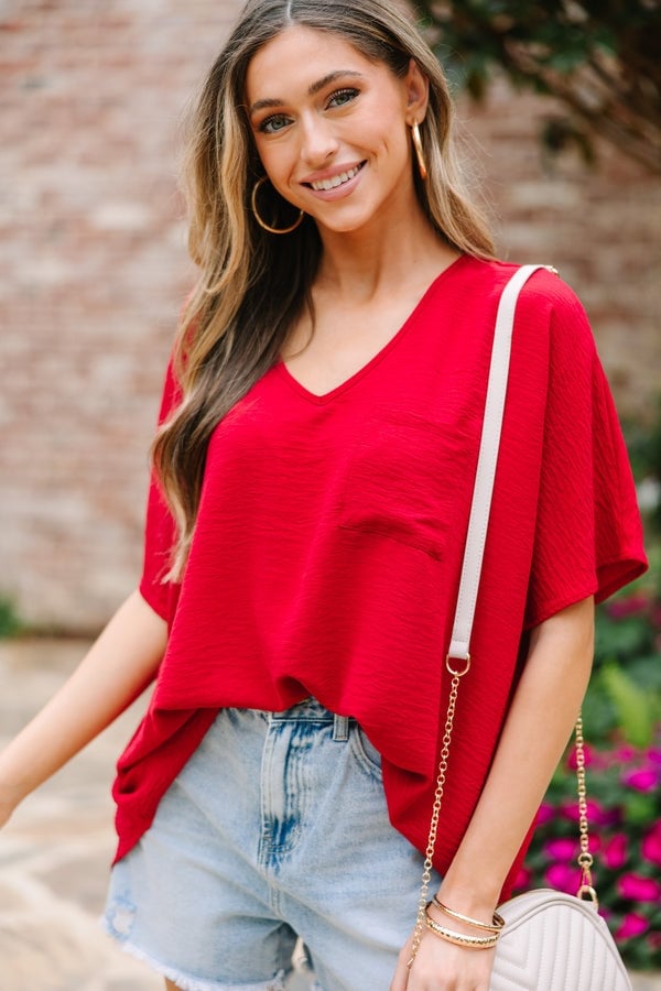 Casual Red V-neck Top with Denim Shorts Casual Red V-neck Top with Denim Shorts — Trendy Red Top Outfits