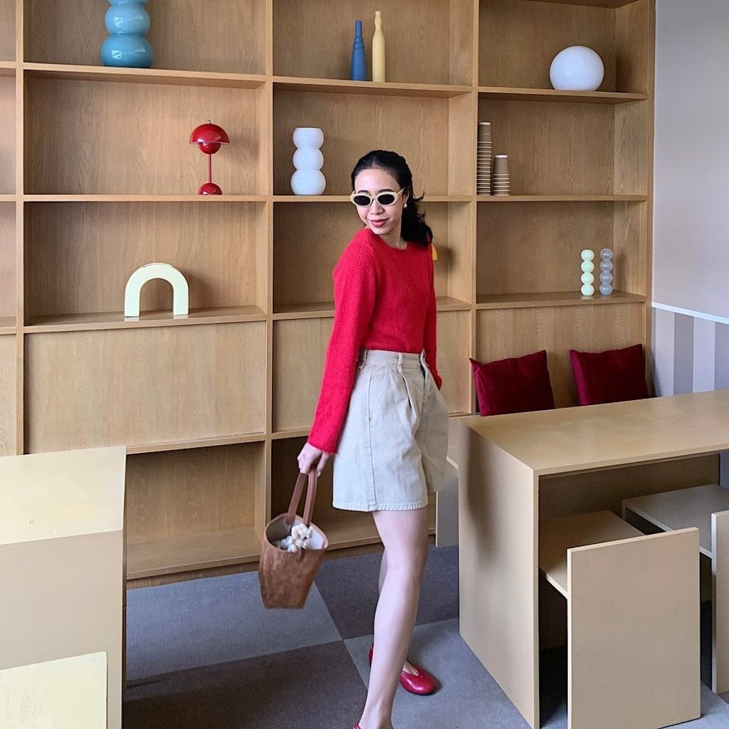 Red Textured Knit Sweater with Beige Shorts Red Textured Knit Sweater with Beige Shorts — Trendy Red Top Outfits