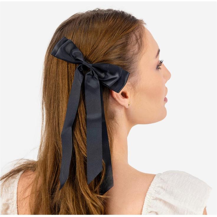Mid-Back Loose Hair With Side Bangs — Trendy Ribbon Hair