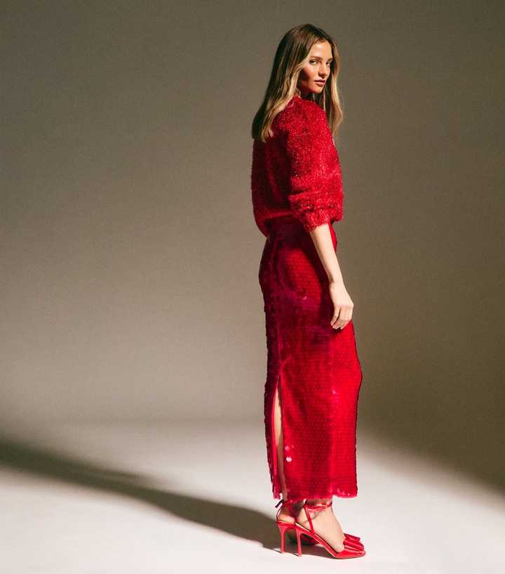 Red Sequin Maxi Skirt with High Slit and Knit Top Red Sequin Maxi Skirt with High Slit and Knit Top — Trendy Sequin Skirt Outfit