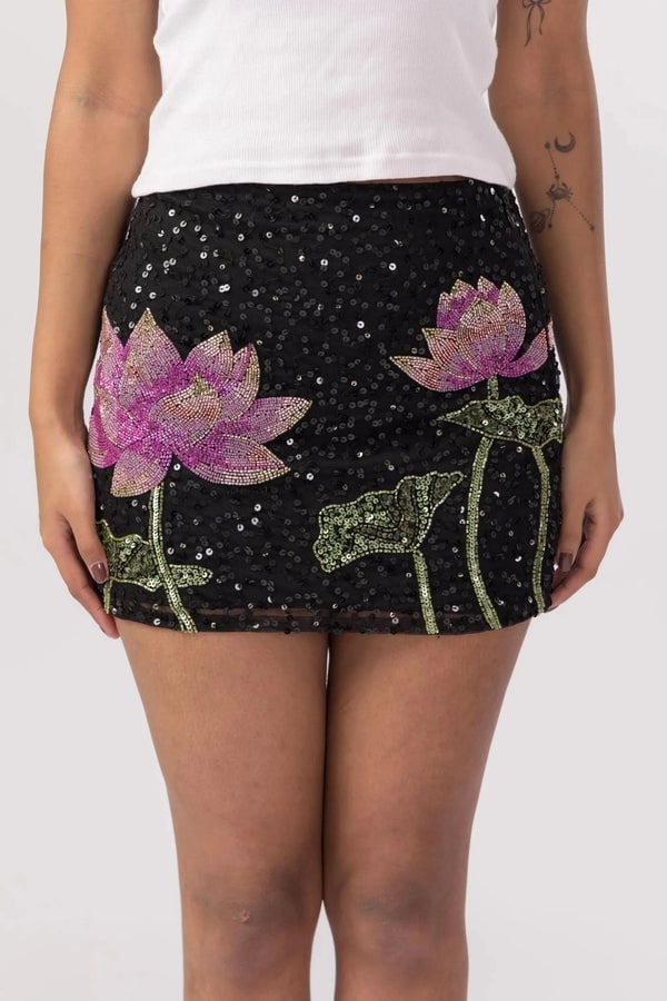 Black Sequin Mini Skirt with Embroidered Lotus Detail Black Sequin Mini Skirt with Embroidered Lotus Detail — Trendy Sequin Skirt Outfit