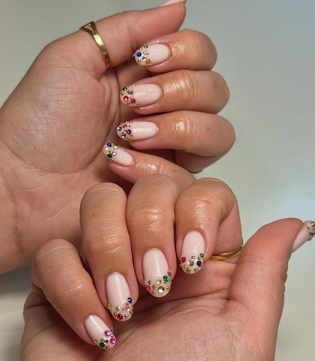Abstract Neon Yellow Line Short Square Nails Abstract Neon Yellow Line Short Square Nails — Trendy Short Gel Nails