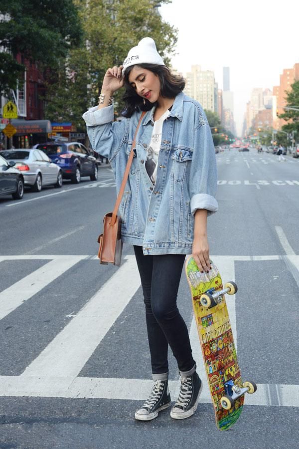 Fashion Skateboarding Clothing For Women Skatepark Fashion And Black Woman With Skateboard In City For Exercise