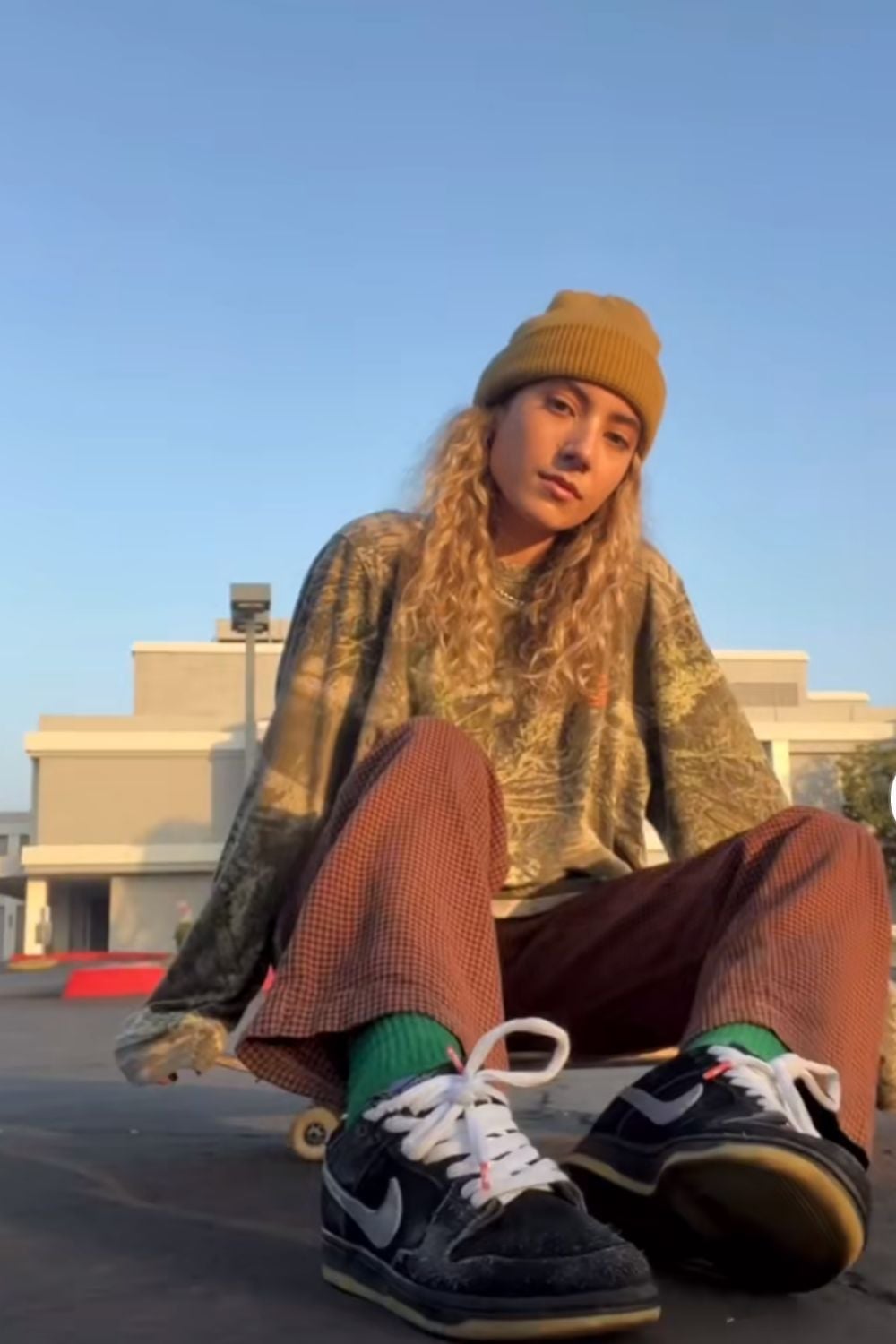 Corduroy Pants with Graphic Sweatshirt and Skate Shoes Corduroy Pants with Graphic Sweatshirt and Skate Shoes — Trendy Skater Outfits