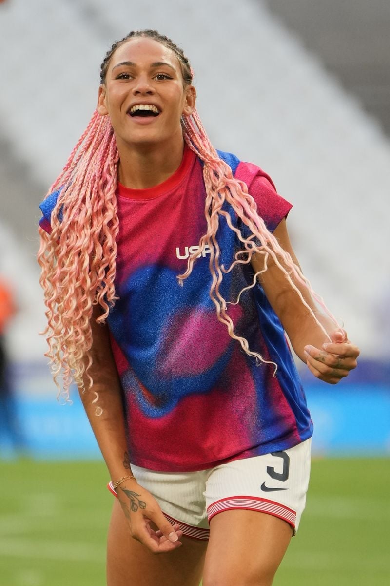 Long Pink Wavy Braids Past Mid-Back Long Pink Wavy Braids Past Mid-Back — Trendy Soccer Hair