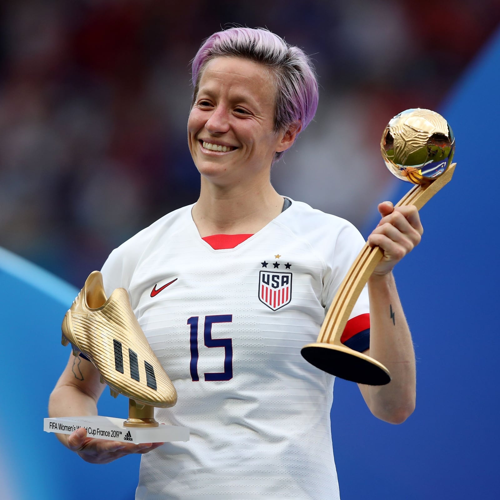 Collarbone Purple With Blonde Highlights Collarbone Purple With Blonde Highlights — Trendy Soccer Hair