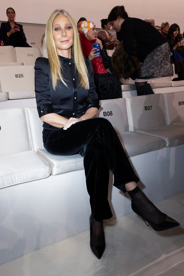 Sheer Black Socks with Black Pointed-Toe Heels — Trendy Socks Outfits