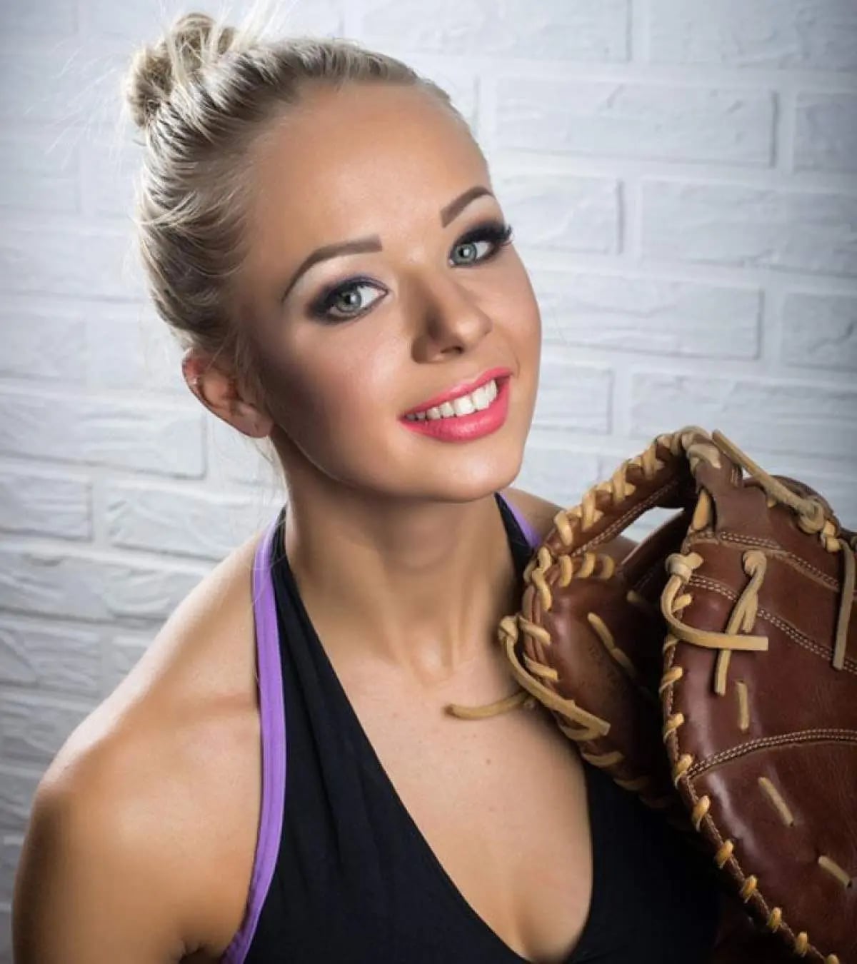 Shoulder-Length Top Knot Bun — Trendy Softball Hair