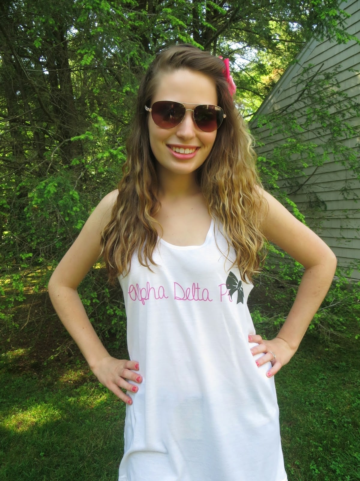 White Tank Top with Pink Sorority Text White Tank Top with Pink Sorority Text — Trendy Sorority Outfits