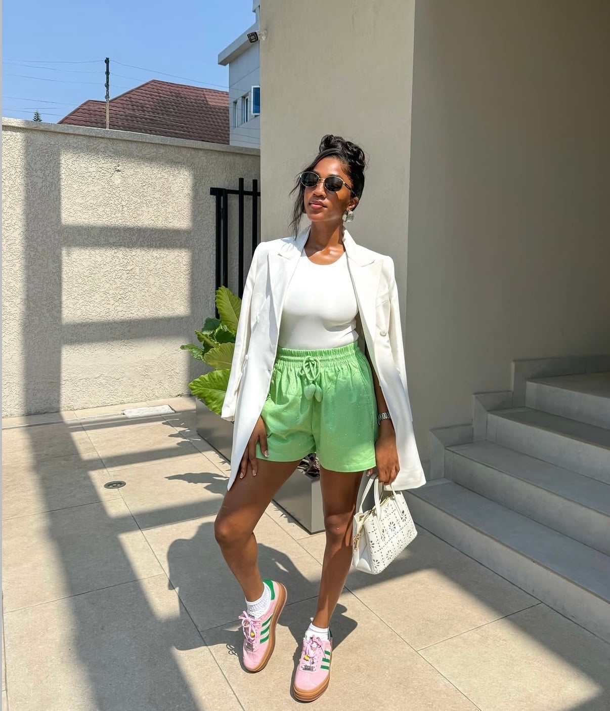 Sequined Shorts With Oversized Blazer — Trendy Sporty Outfits