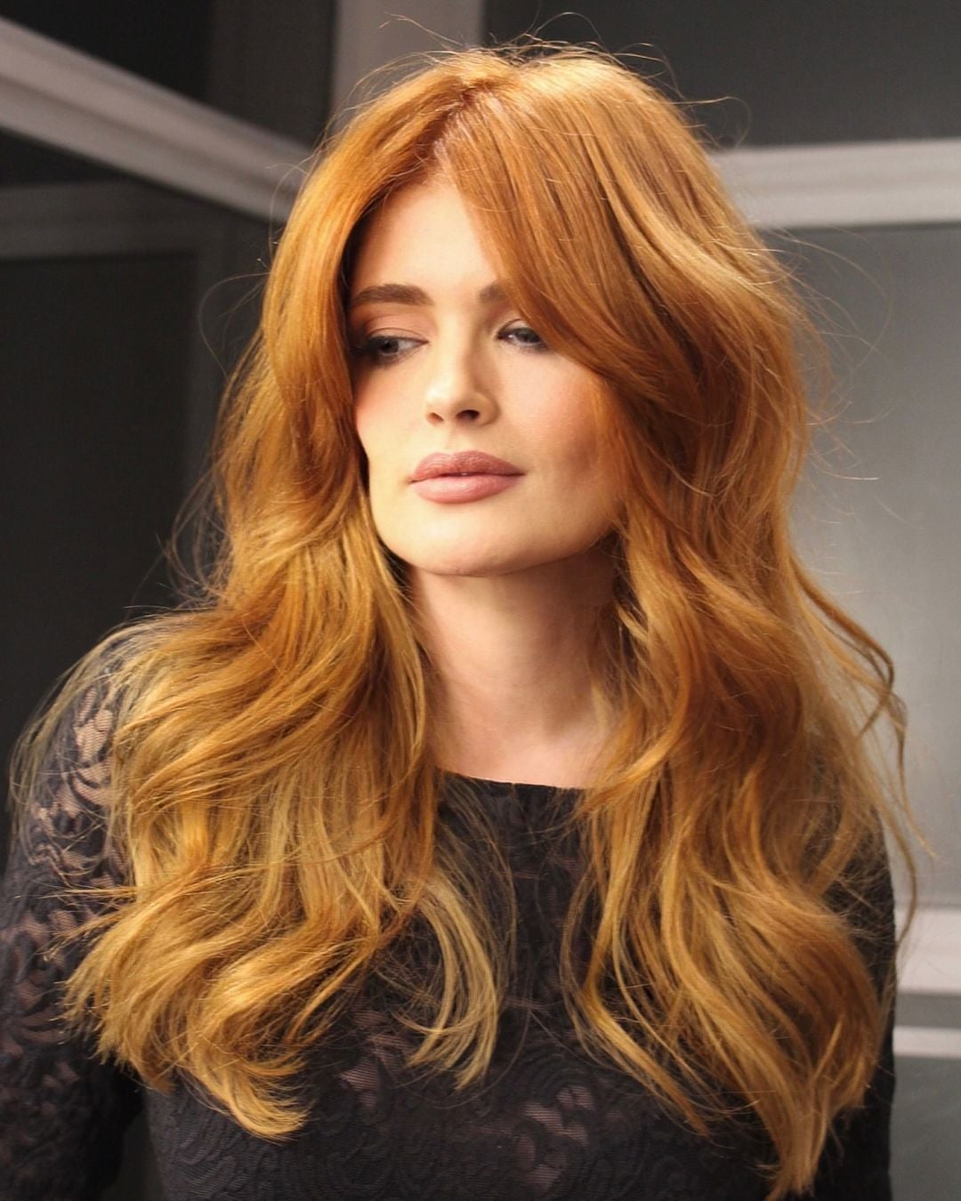 Mid-Back Rich Strawberry Blonde With Natural Waves — Trendy Strawberry Blonde