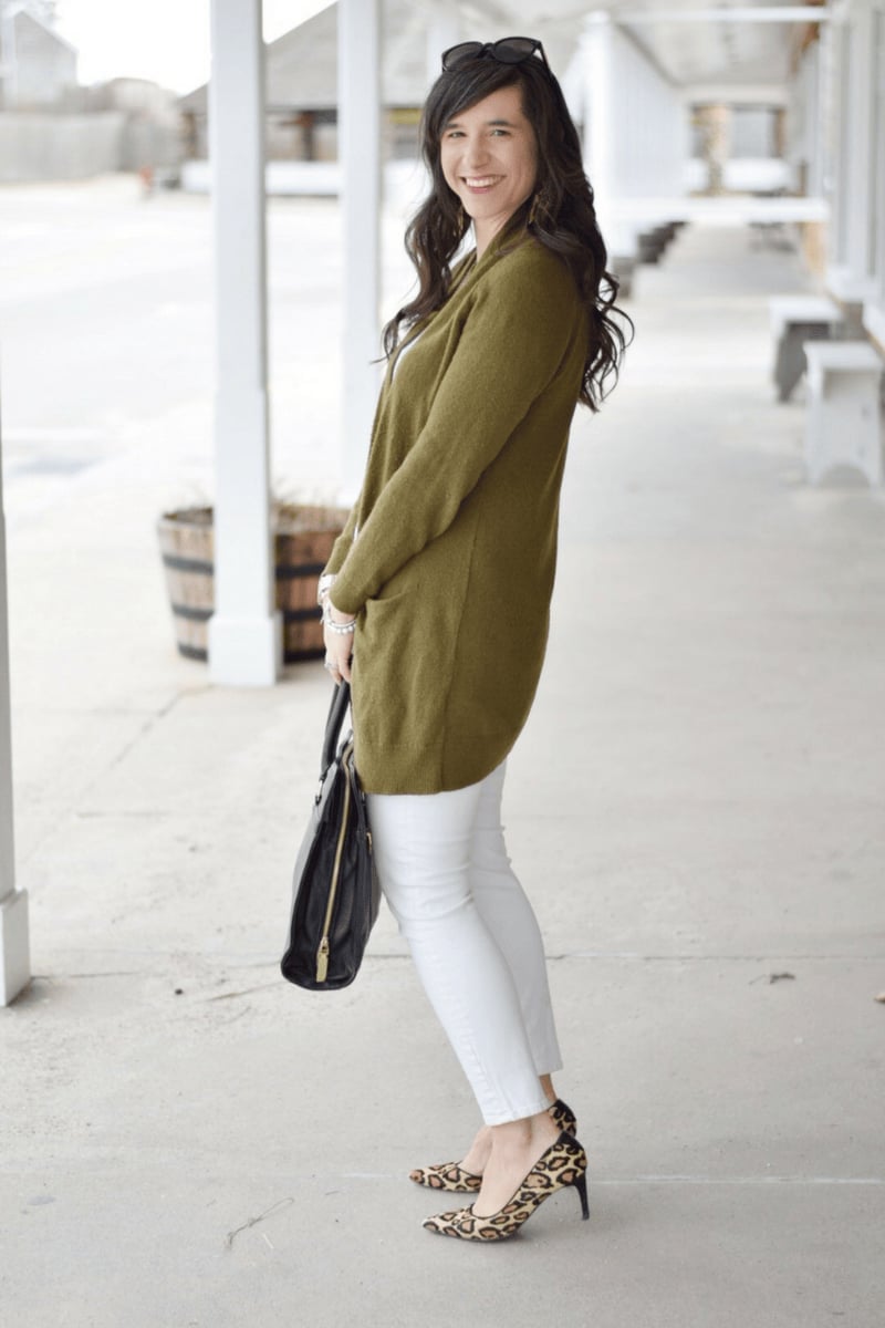 Olive Green Cardigan With White Trousers Olive Green Cardigan With White Trousers — Trendy Teacher Outfits Elementary