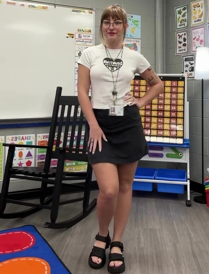 White Graphic T-Shirt With Black Mini Skirt White Graphic T-Shirt With Black Mini Skirt — Trendy Teacher Outfits Elementary