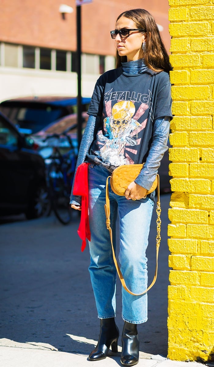 Graphic T-Shirt Over Turtleneck with Straight Leg Jeans Graphic T-Shirt Over Turtleneck with Straight Leg Jeans — Trendy Tomboy Outfits