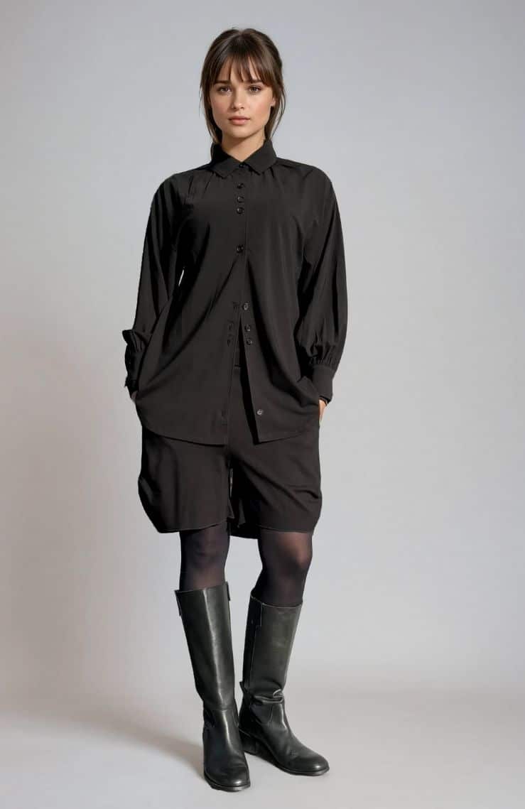Black Shorts Over Tights with an Oversized Shirt Black Shorts Over Tights with an Oversized Shirt — Trendy Tomboy Outfits