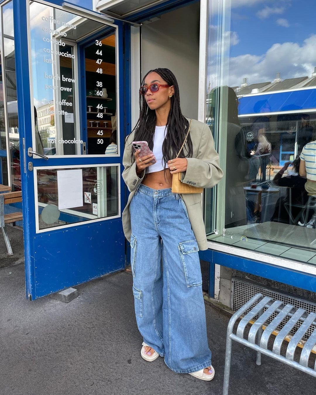 Oversized Blazer with Cargo Pants and Slide Sandals Oversized Blazer with Cargo Pants and Slide Sandals — Trendy Uni Outfits