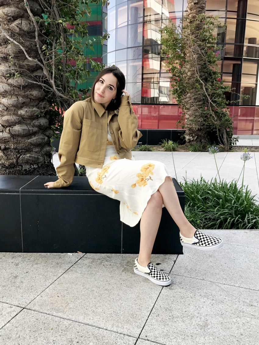 Floral Dress and Cropped Jacket with Checkerboard Vans Floral Dress and Cropped Jacket with Checkerboard Vans — Trendy Vans Outfits