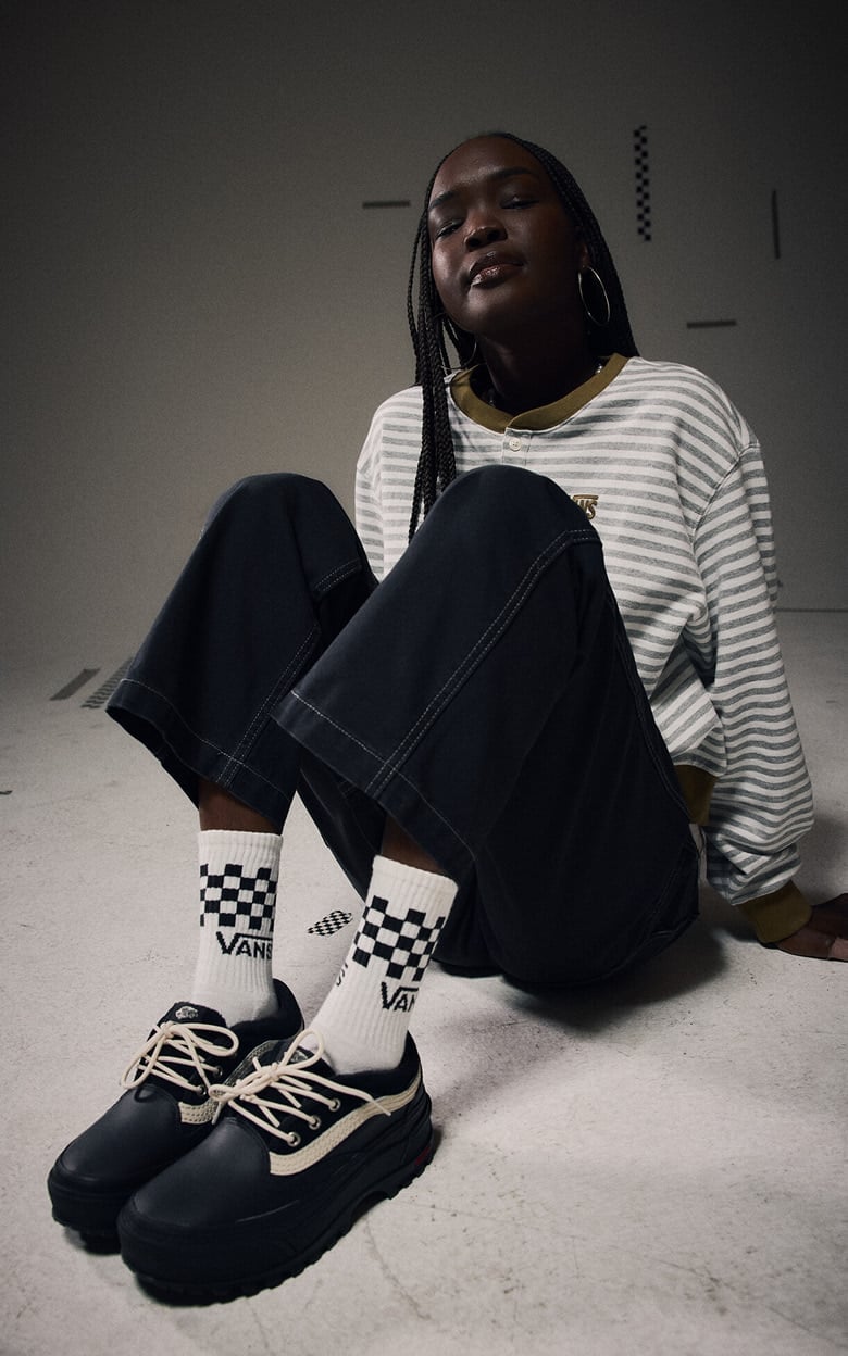 Striped Long Sleeve Shirt and Wide Leg Pants with Platform Vans Striped Long Sleeve Shirt and Wide Leg Pants with Platform Vans — Trendy Vans Outfits