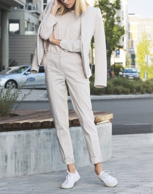 Beige Linen Blend Pants and Blazer with White Sneakers Beige Linen Blend Pants and Blazer with White Sneakers — Trendy White Sneakers Outfits