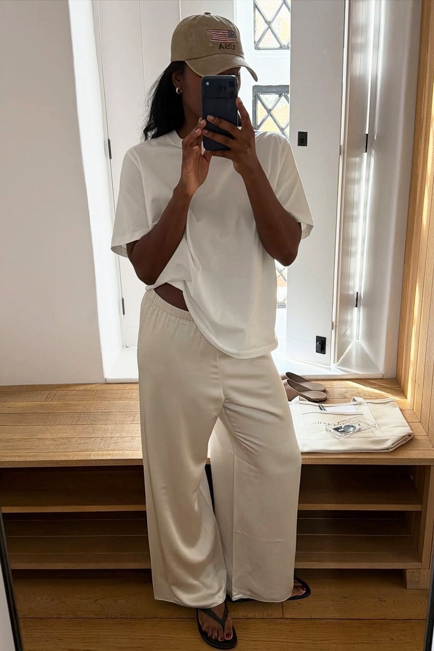 White Tee With Cream Silk Pants And Baseball Cap White Tee With Cream Silk Pants And Baseball Cap — Trendy White Tee Outfits