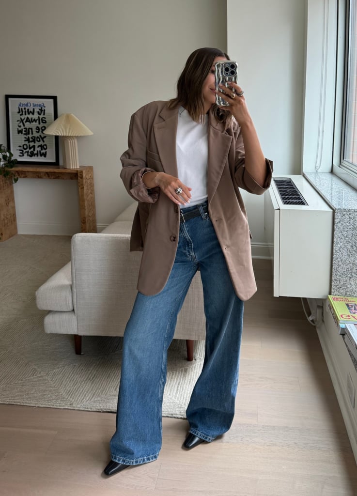 White Tee Under Brown Blazer With Wide Leg Jeans White Tee Under Brown Blazer With Wide Leg Jeans — Trendy White Tee Outfits