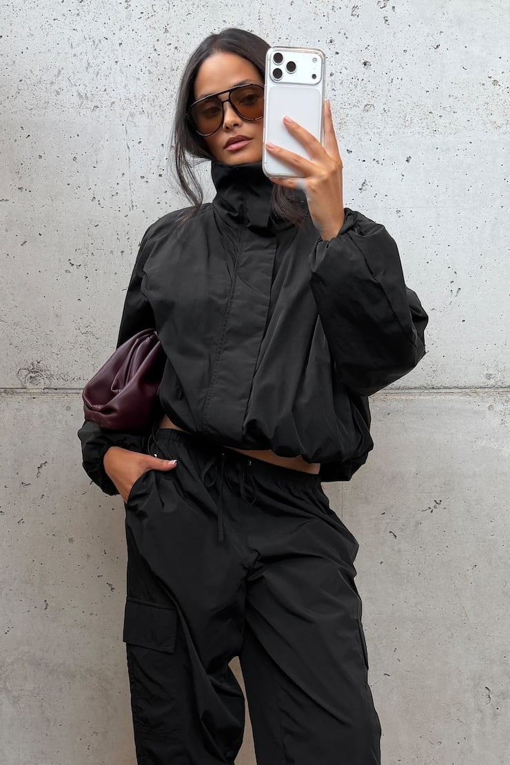 Black Cropped Windbreaker with Matching Cargo Pants — Trendy Windbreaker Outfits