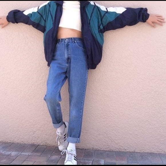 Vintage Color-Block Windbreaker with Blue Jeans — Trendy Windbreaker Outfits