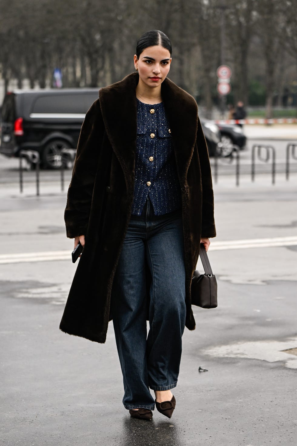 Dark Brown Faux Fur Coat With Denim — Trendy Wool Coat Outfits