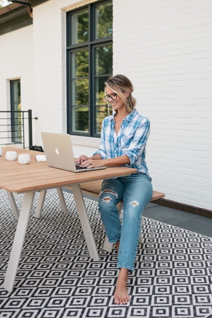 Plaid Shirt Over T-Shirt with Ripped Jeans Plaid Shirt Over T-Shirt with Ripped Jeans — Trendy Work From Home Outfits