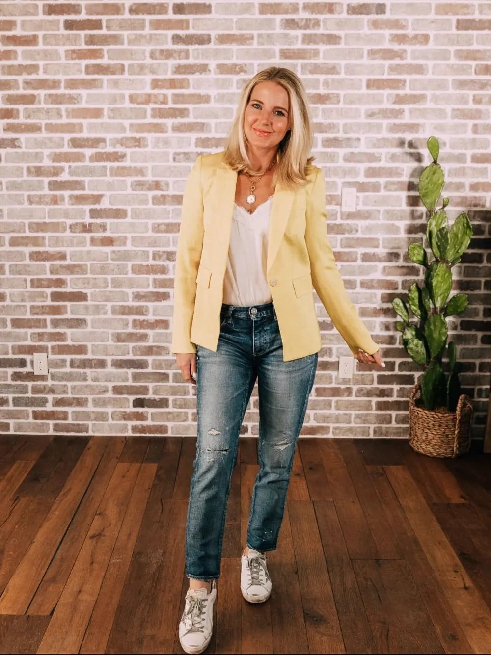 Yellow Linen Blazer with Distressed Jeans Yellow Linen Blazer with Distressed Jeans — Trendy Work From Home Outfits