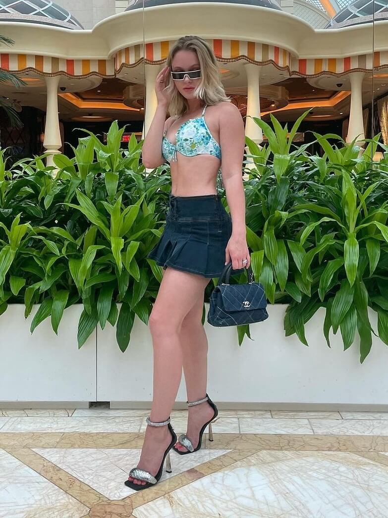 Floral Bikini Top with Denim Pleated Skirt Floral Bikini Top with Denim Pleated Skirt — Trendy Zara Larsson Outfits